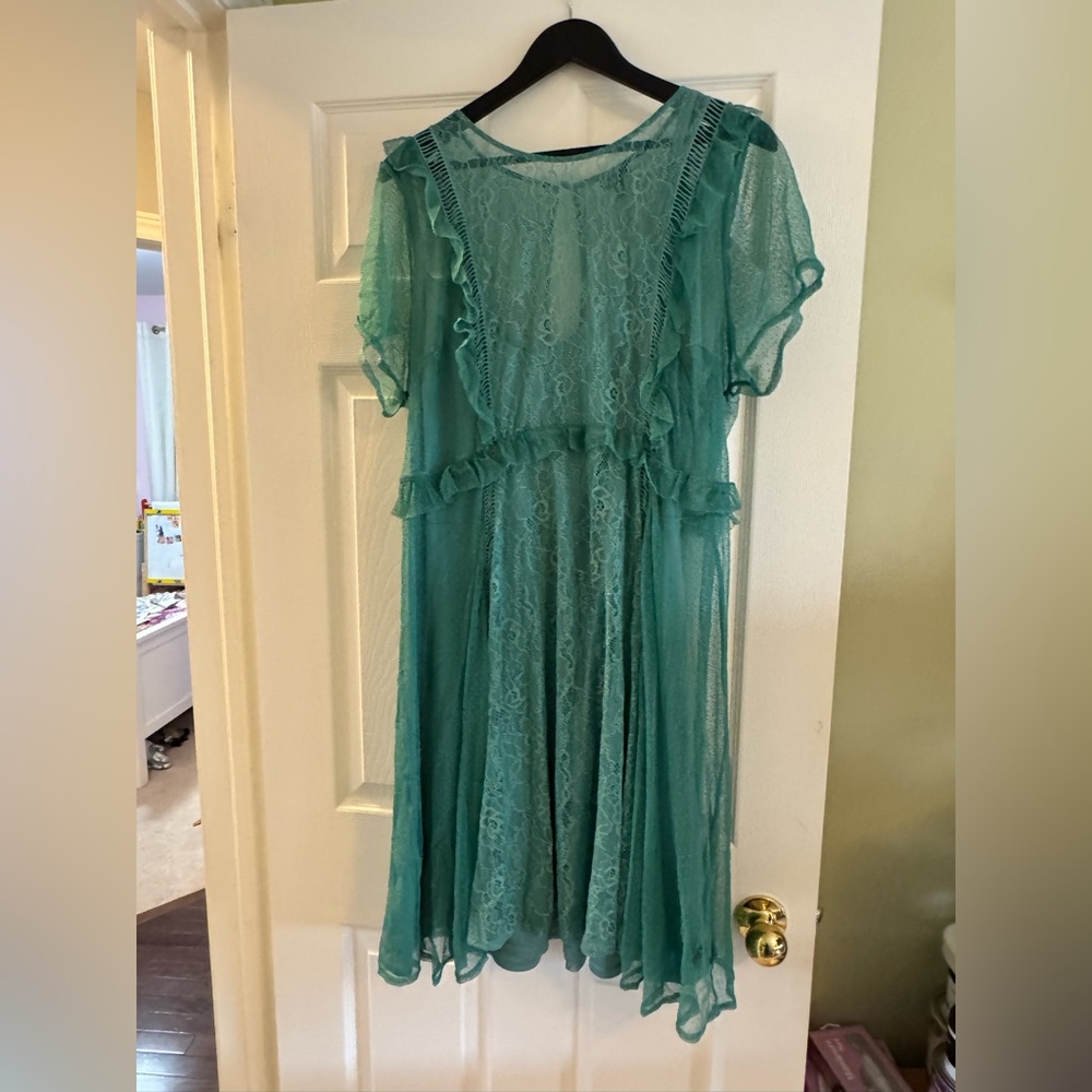 Torrid Teal Lace special occasion dress - size 3 (22-24) 3X